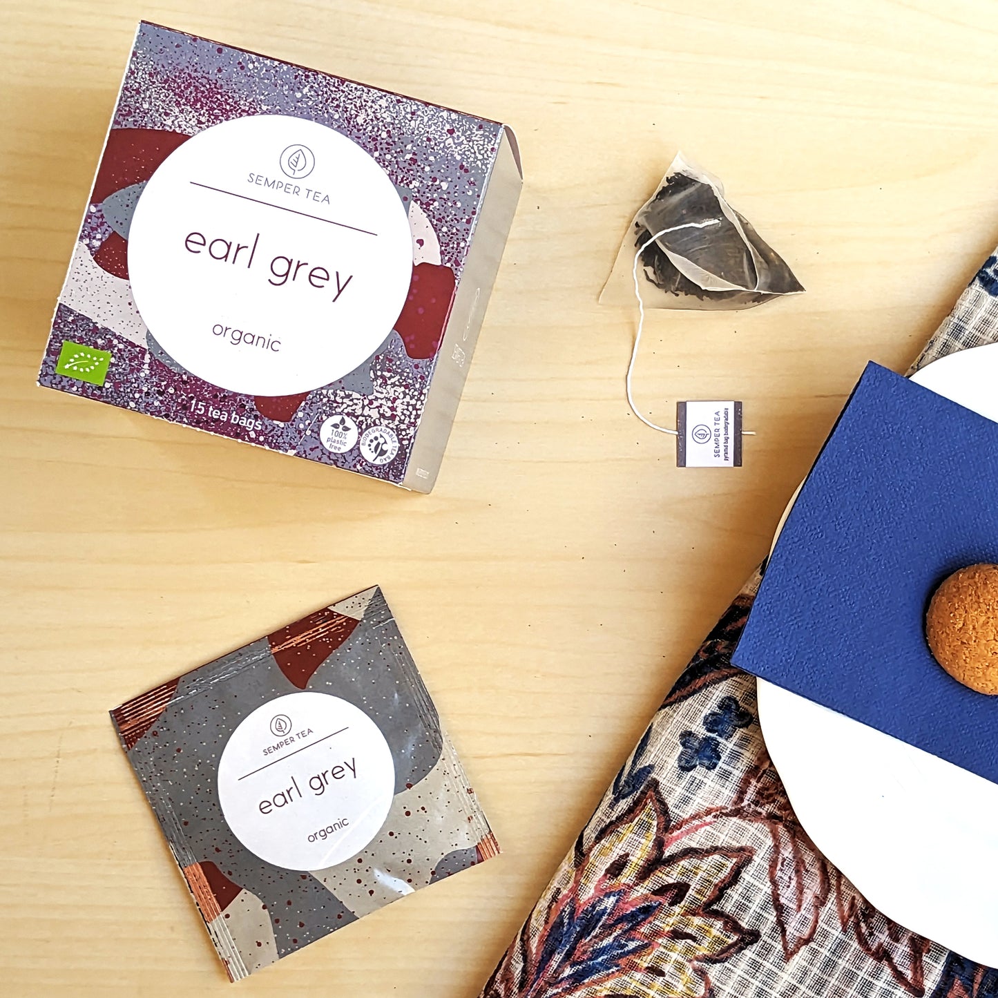 Earl grey pyramides sous sachet en étui