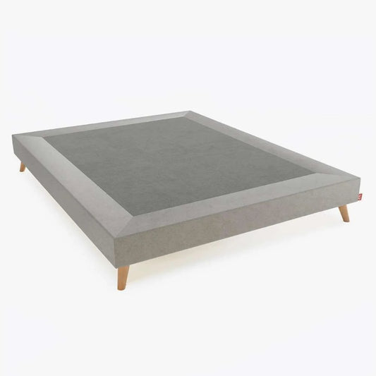 Base de madera Silos tapizada en tejido gris para hoteles