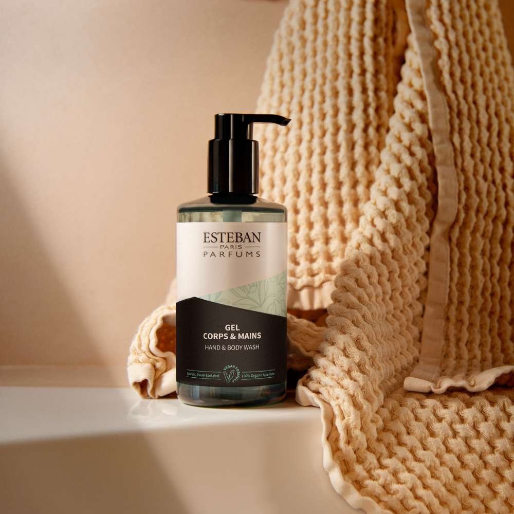 Shampoing corps et cheveux 300 mL pour hôtels Esteban - Pompe 