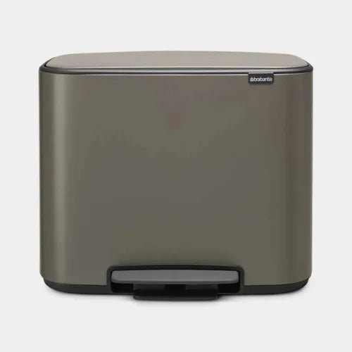 Papelera pedal BO 11+23 L platino para hoteles