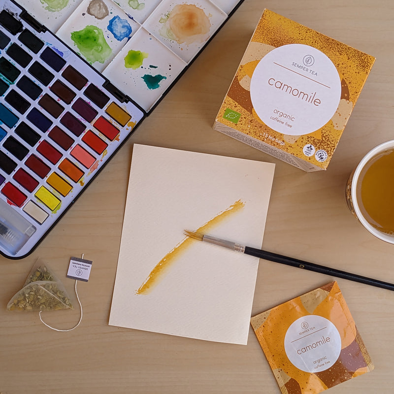 Pyramides de camomille en sachets, en étui