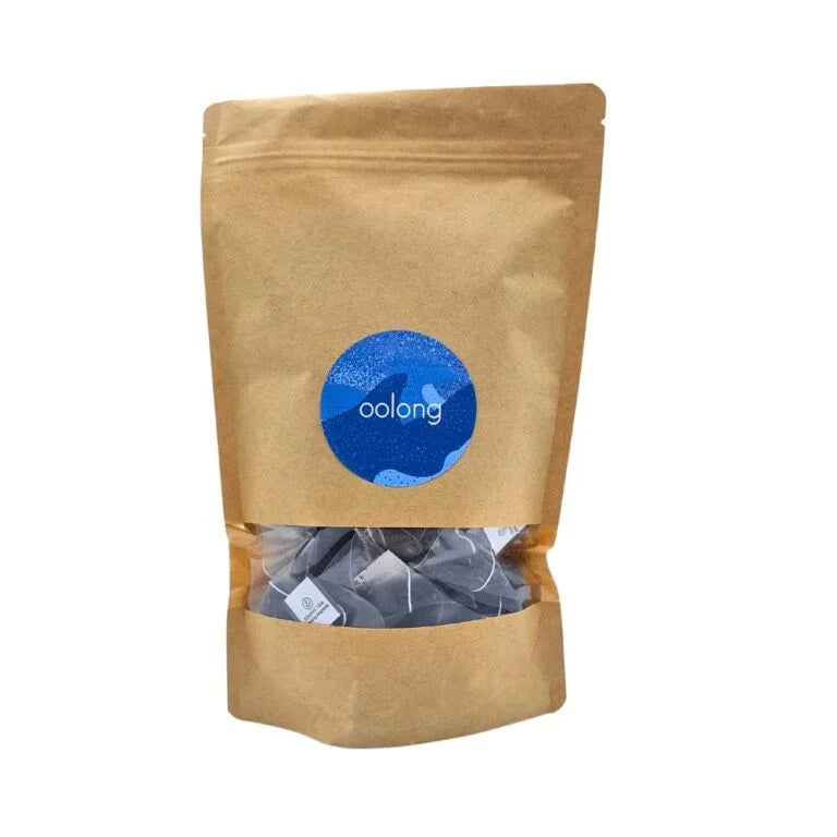 Oolong pirâmides soltas em saco de papel kraft
