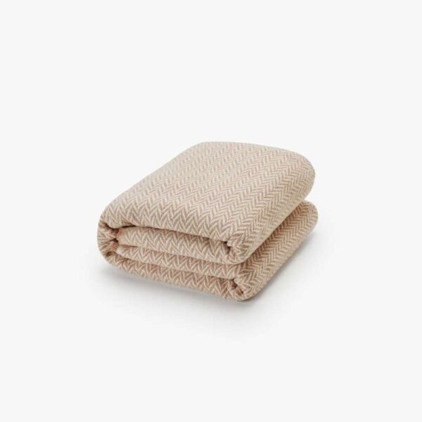 Manta de algodón ecológico beige recomendado para hoteles